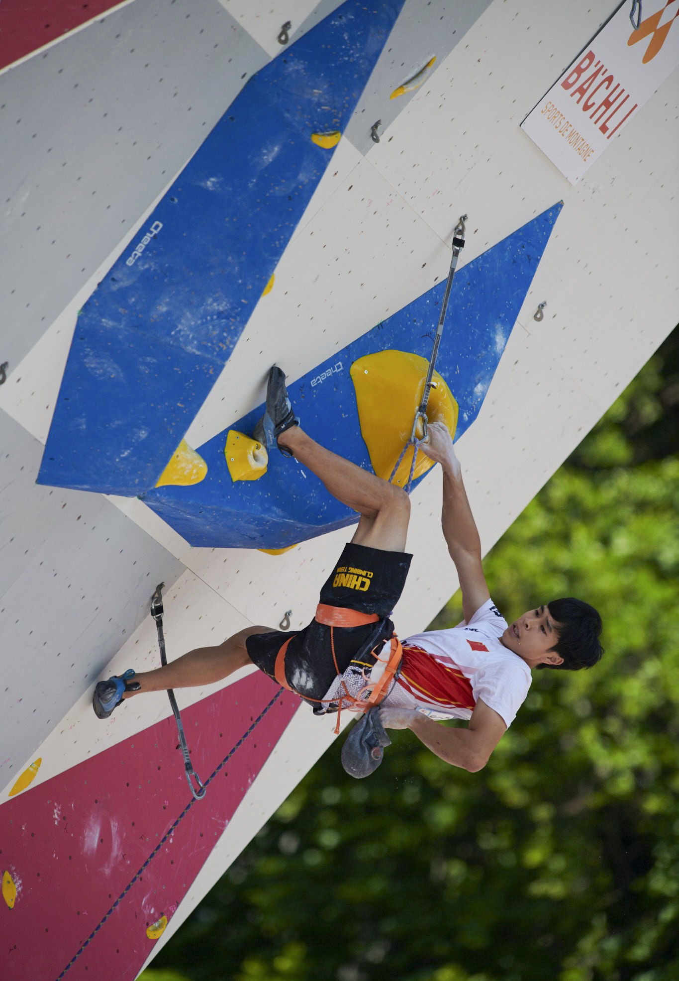 潘愚非获世界杯瑞士维拉尔站难度亚军国家攀岩队实现历史新突破
