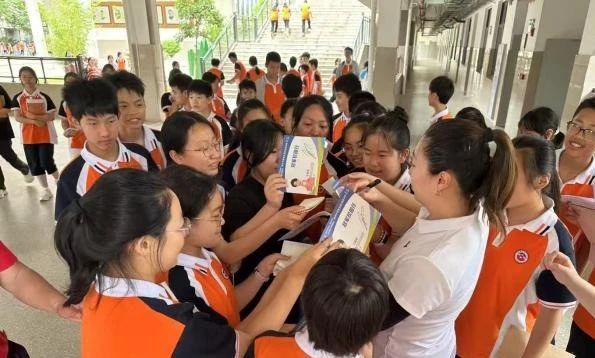 2025全民健身主题示范活动在随州市曾都区社会福利院成功举办_2025年湖北省百街千巷全民健身系列赛事活动_湖北省社会体育管理中心赛事活动