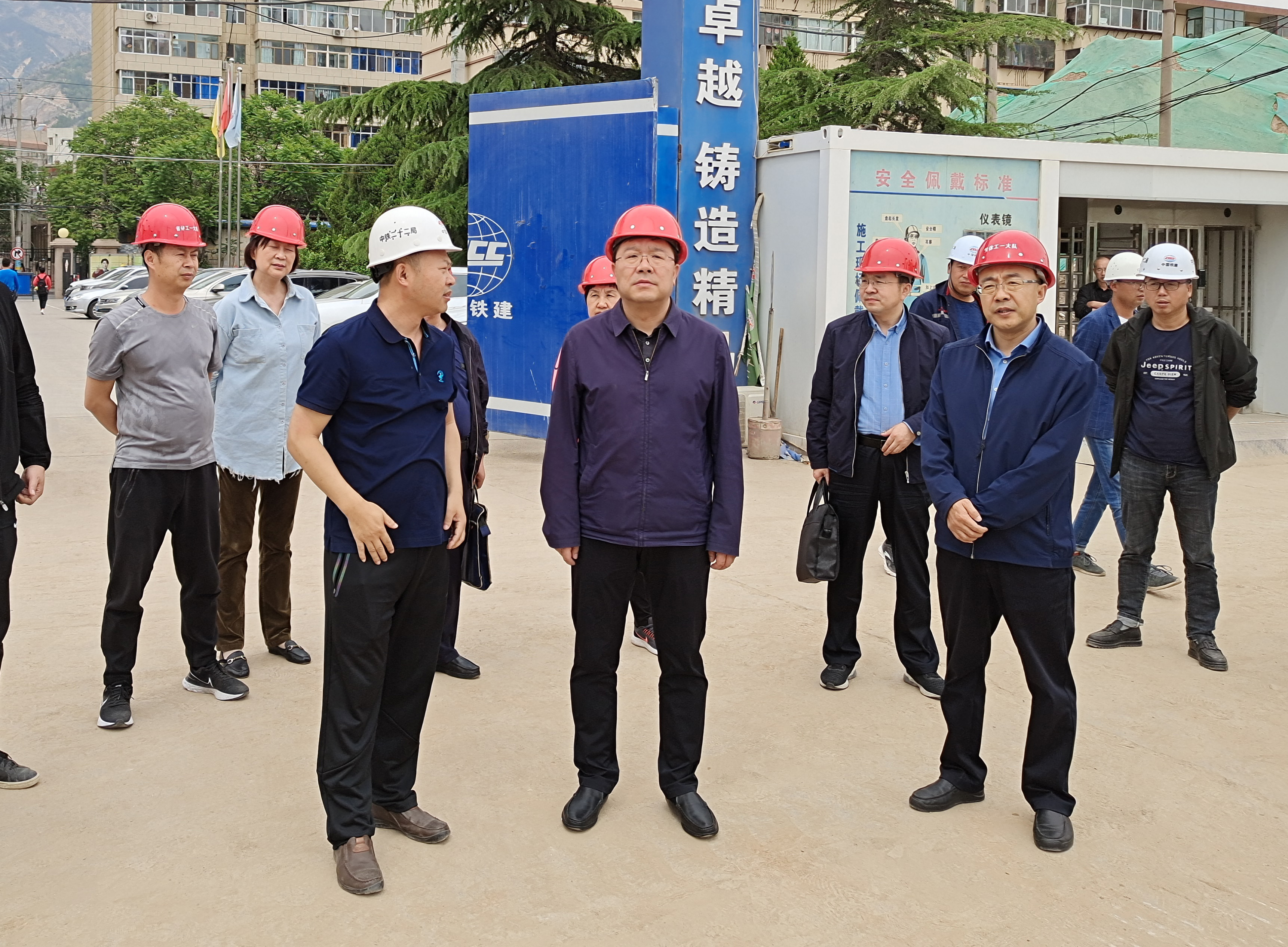 王向晨督导检查重点基础设施建设项目进展情况