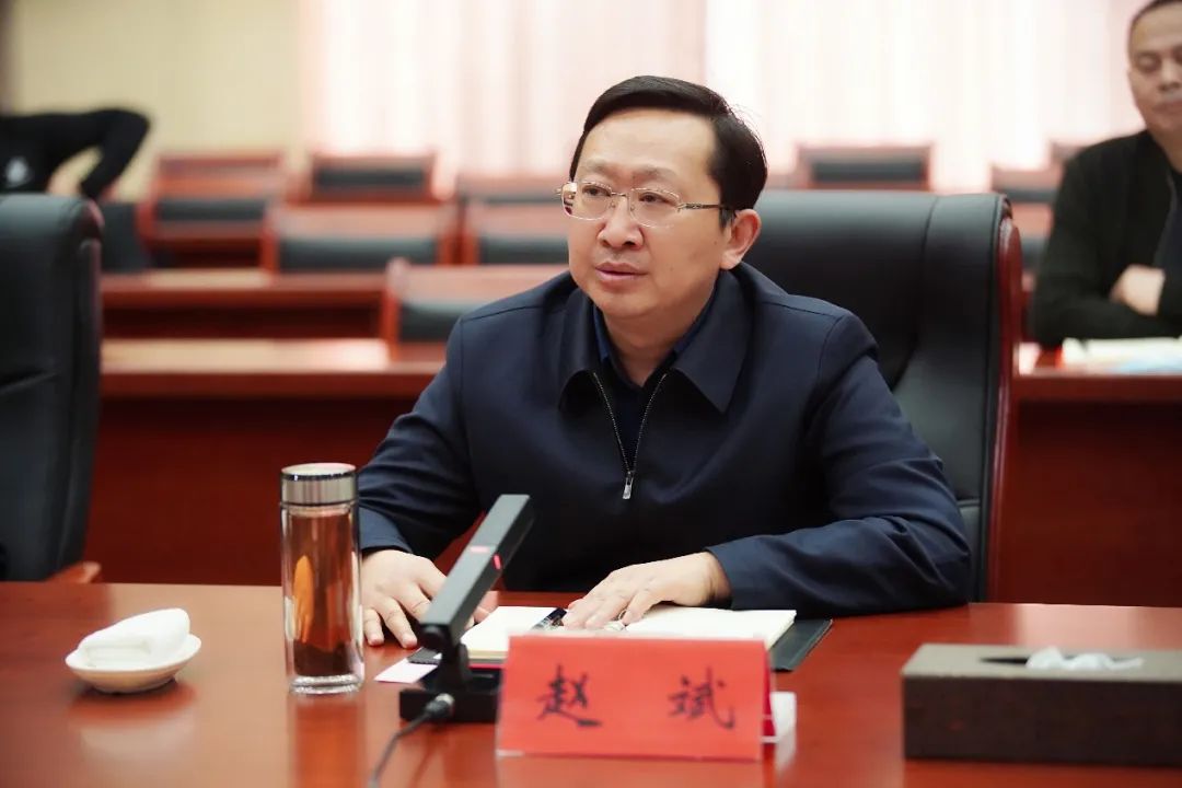 湖北省体育局局长胡功民考察全民健身进党校工作