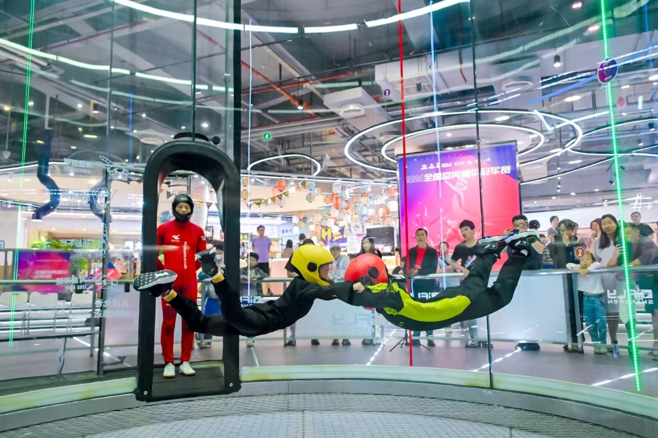 全国室内跳伞风洞冠军赛引领都市新风尚