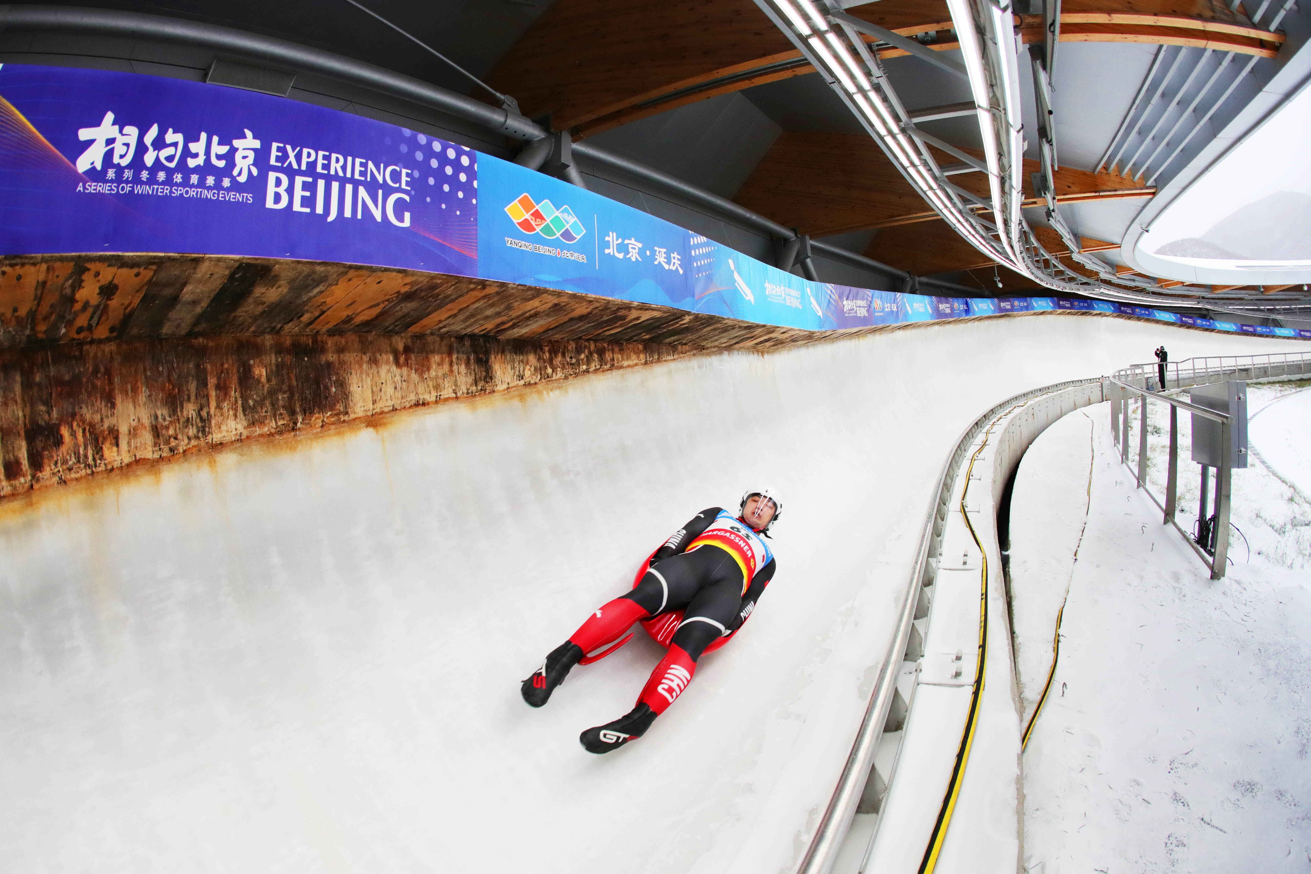 雪车赛道图片