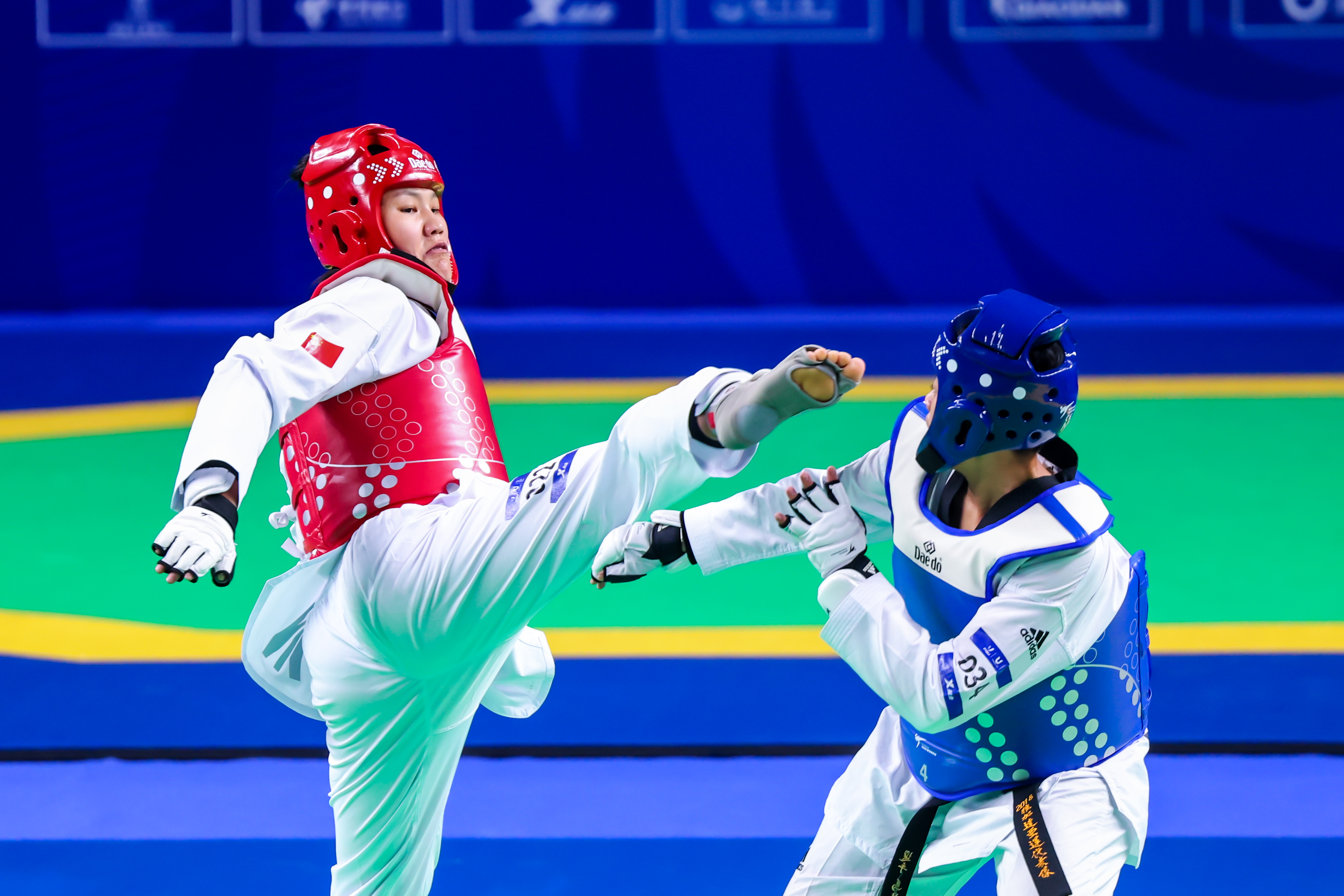 跆拳道第五个比赛日中国队收获一金一银一铜