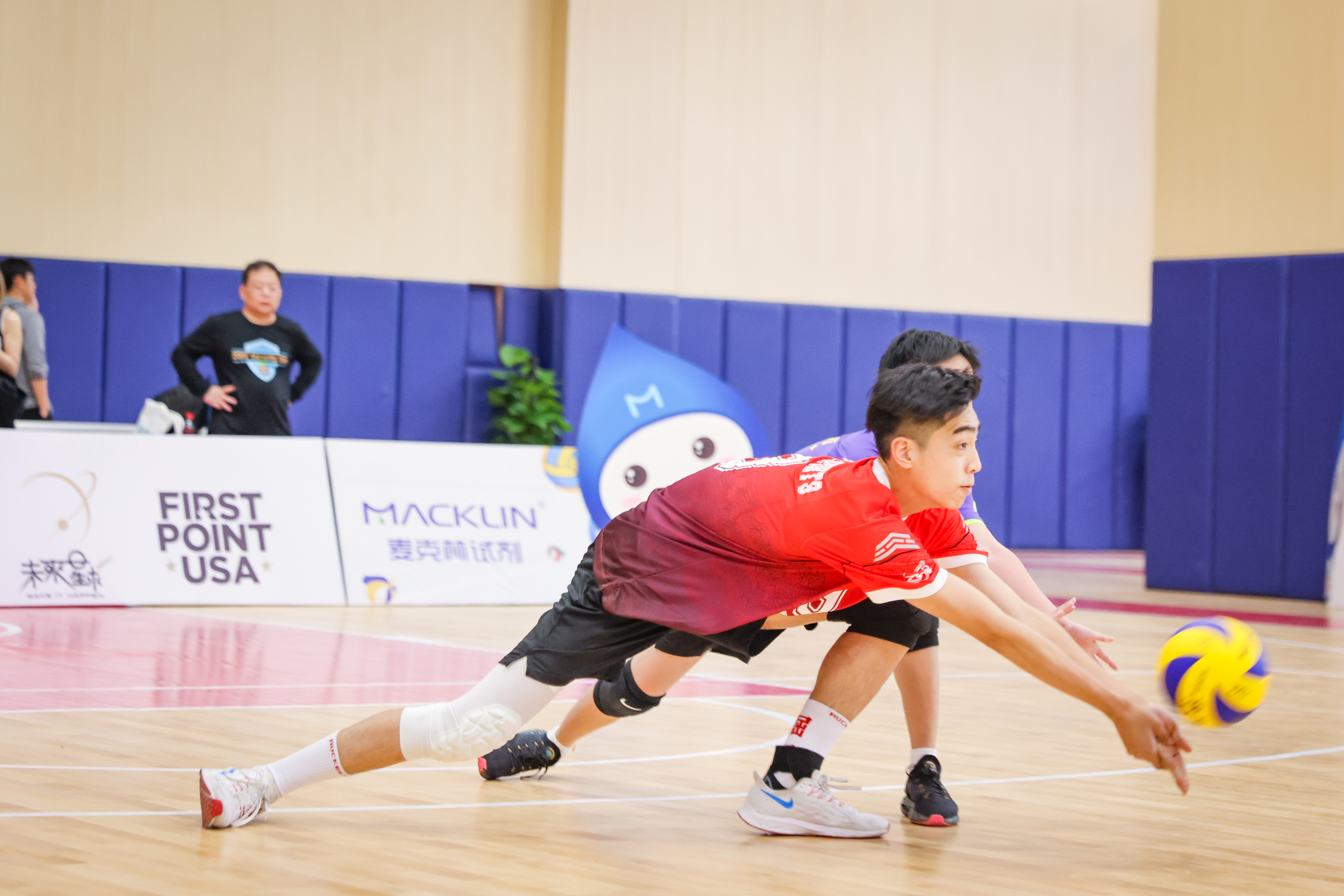 首届京津沪青少年排球俱乐部挑战赛成功举办