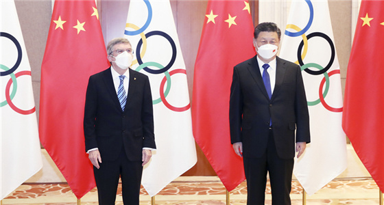 习近平会见国际奥委会主席巴赫