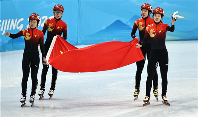 中国队夺得短道速滑女子3000米接力季军