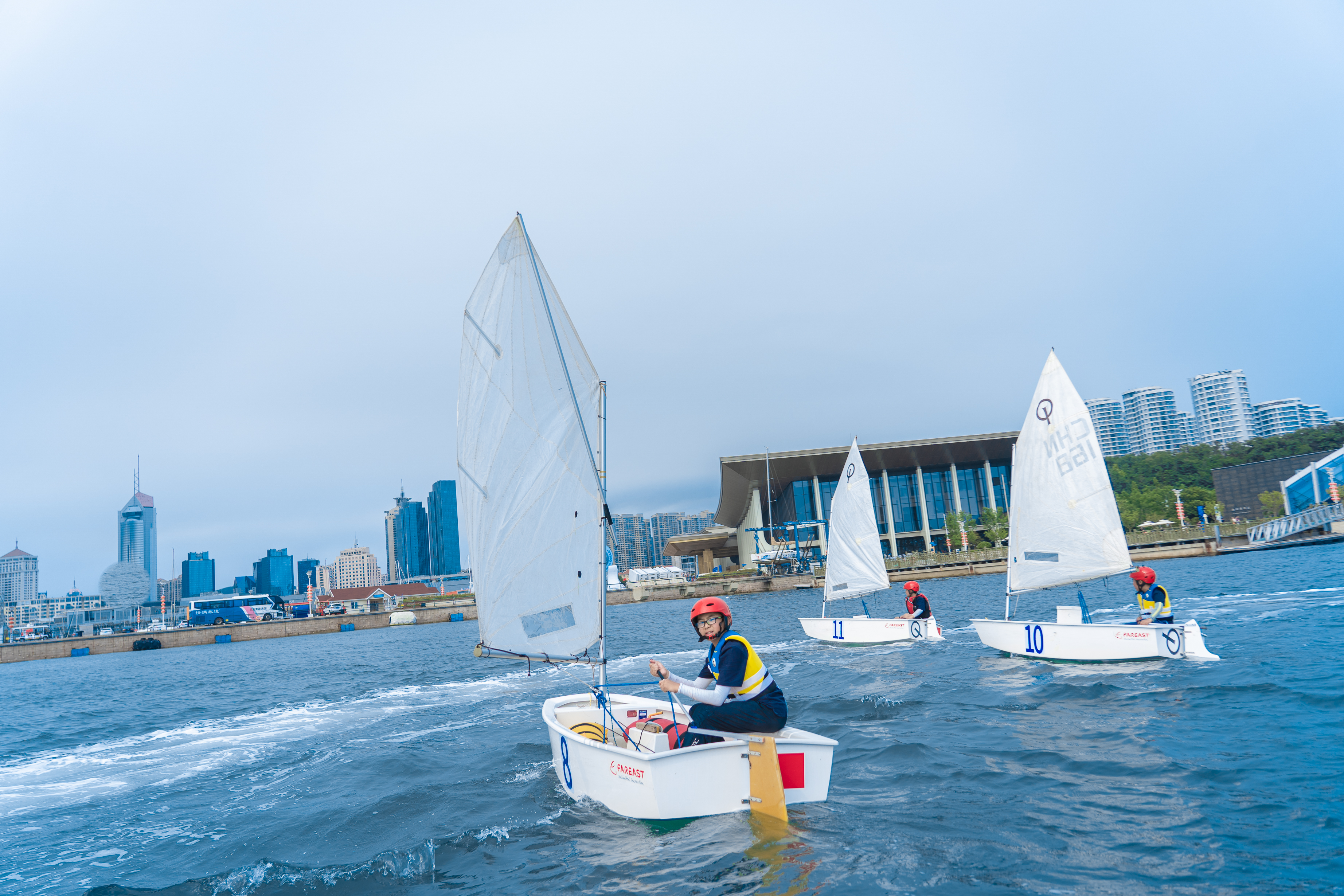 2020年全国青少年帆船夏令营在青岛闭营