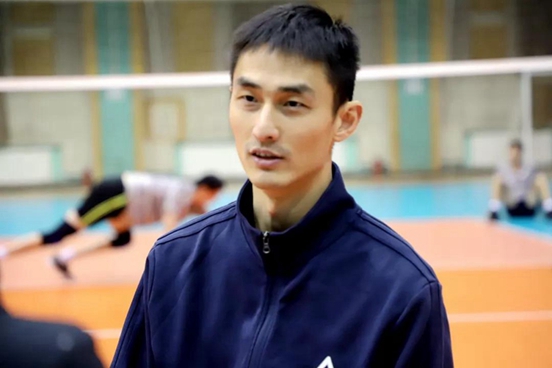 方颖超和排球的故事一